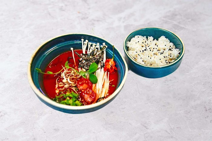 Эноки в соусе "Кочудян"