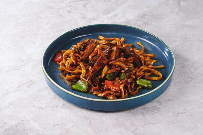 Wok с телятиной